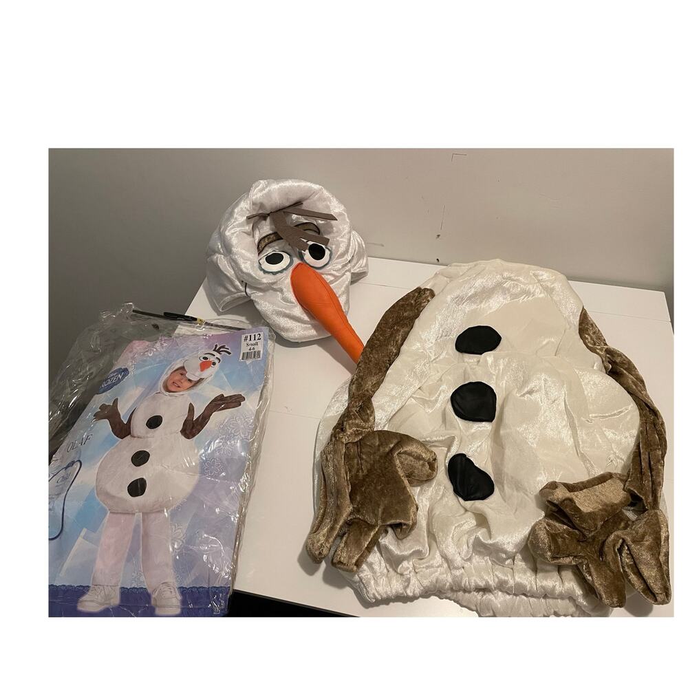 Disney Frozen Brand Kid's size Small 4/6 Olaf Costume